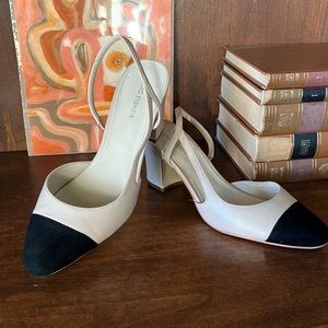 Marc Fisher low heeled classic pumps